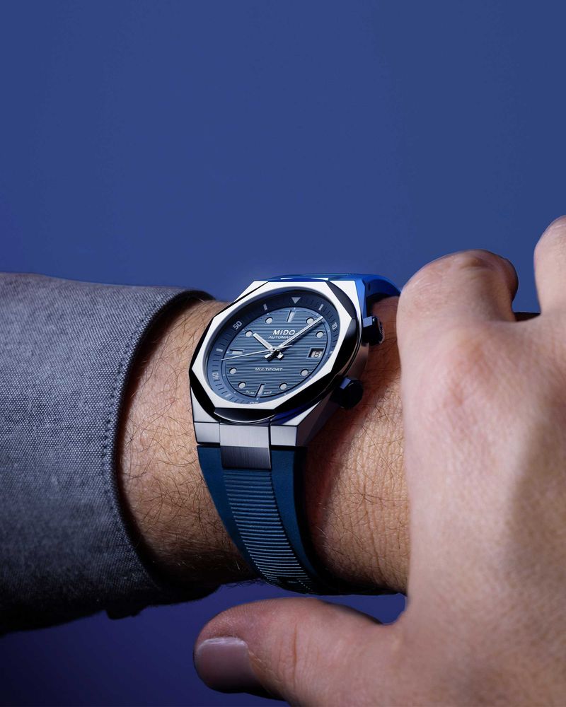 M047.507.17.041.00-wrist.jpg