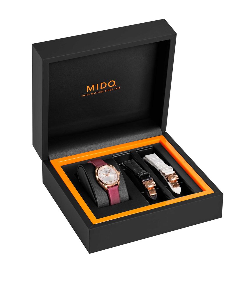 M024.307.37.116.00_Watchbox